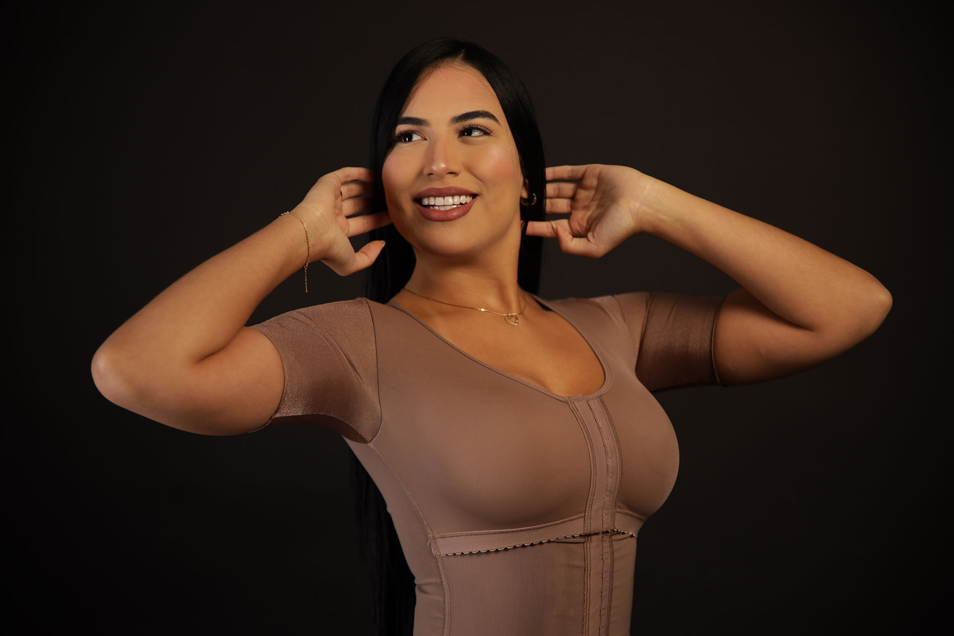 Ogee Recovery on Instagram: The Ogee faja with bra provides confortable  support through the chest, arms and holds the breast firmly in place  without adding too much pressure. #ogee #ogeefaja #miami #compression #